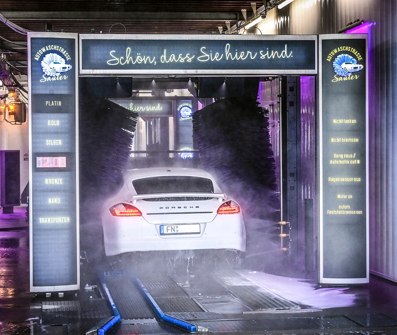 Autowaschstrasse_Sauter_Waschanlage_04_neu